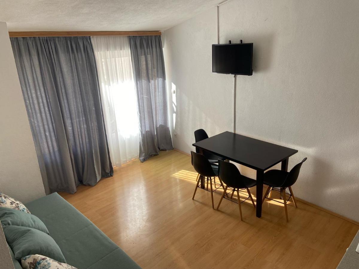 Apartman Polegubic Biograd Na Moru Exterior foto